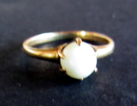 10k Yellow Gold Pearl Ladies Ring Size 6 - image 5