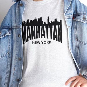 Manhattan NYC Skyline Unisex Tee, New York City T-Shirt, Brooklyn Bridge Tee, New York Souvenir, I Love NY Shirt, NYC Sweatshirt