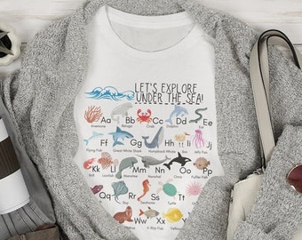 Onder de Sea Ocean Animals Alphabet Shirt, Zeewezens ABC Adult Unisex shirt, Marine Biology Alphabet Shirt, Leraar Ocean Alphabet Tee