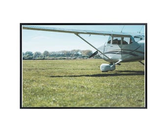 Cessna 172 Airplane Poster: Aviation Wall Art for Pilots