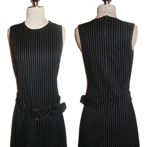 Vintage Contempo Casual Black  White Vertical Pin Stripe Sleeveless Drop Short Mini Mod Retro Grunge Goth Knit Dress w/ Matching Belt Size 9