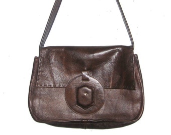 Vintage Designer Jean Fogel Paris New York Large Brown Flap Closure Hippie Boho Mod Shoulder Leather Handbag