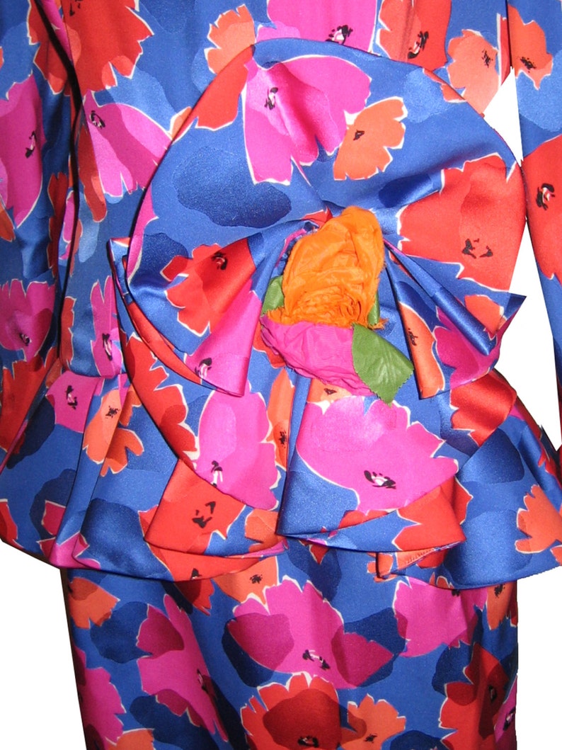 Vintage Raul Blanco Bergdorf Goodman 2pc Vibrant Multicolor Floral Print Avant Garde Silk Jacket Top Skirt Set Puff Sleeve Size