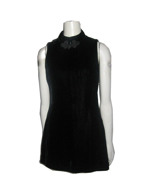 Vintage Black Mandarin Collar Sleeveless Short Mi… - image 4