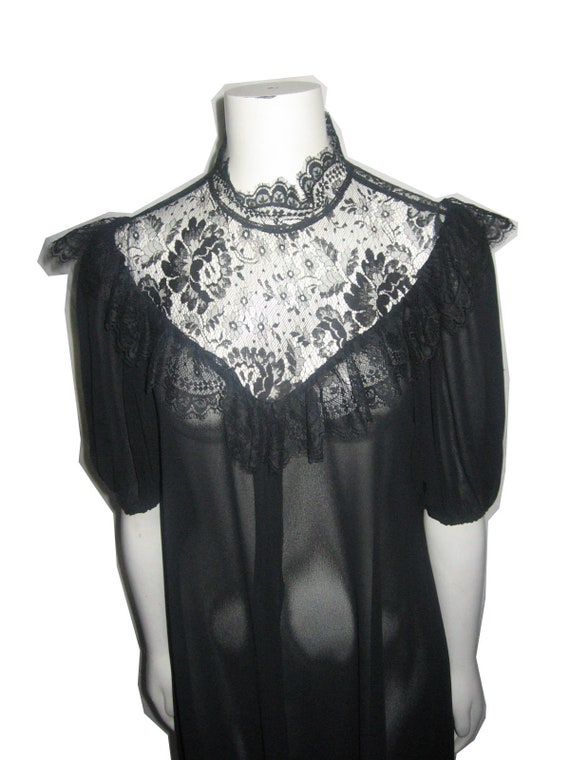 Vintage Alfred Nipon Black Ruffle Lace Bib Detail… - image 4