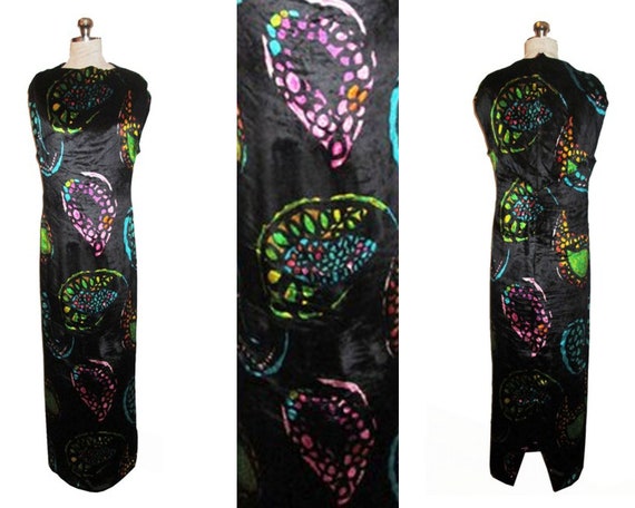 Vintage Stunning Black Multicolor Paint Print Dol… - image 1