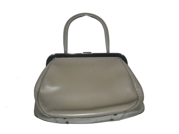 Vintage Classic Taupe Silver Metal Leather Handbag - image 3