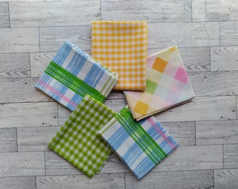 Fat Quarter Bundle - Vintage Fabrics - Pack of 5 - Gingham and Plaids