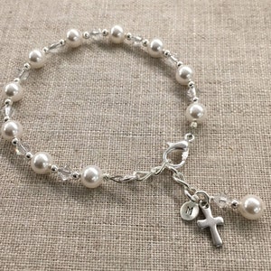 Armband eerste communie, cadeau eerste communie, armband rozenkrans, heilige communie, gepersonaliseerd cadeau eerste communie, geboortesteen, initiaal