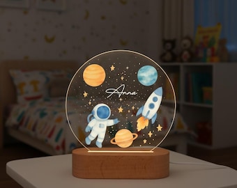 Personalised Astronaut Night Light, To The Moon Night Light, Custom Acrylic Space Night Lamp, Perfect Gift for Astronomy Fan, Nursery Decor