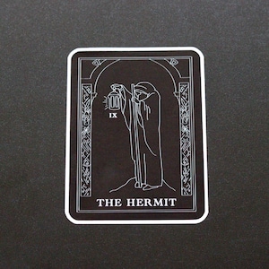 Adesivo de carta de tarô The Hermit - Decalque preto e branco