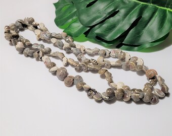 Vintage Sea Snail Shell Necklace Lei Boho Beach Jewelry