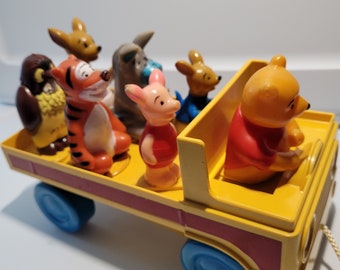 Vintage 1973 Winnie the Pooh Friends Shape Truck Pull Toy Tigger Eeyore Roo Piglet VGC