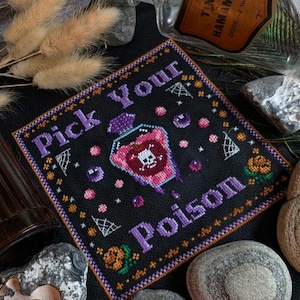 Pick Your Poison - Halloween Horror - Modern Cross Stitch Kit DIY bild 2