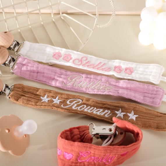 Custom Embroidered Pacifier Clip – Personalized Baby Name Strap, Secure Soother Holder Gift for Boys & Girls