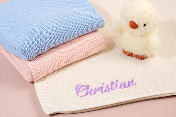 Personalized Baby Name Blanket, Custom Embroidered Knitted Blanket, Baby Shower Gift, Soft Newborn Gift for Girl, Baby Gift