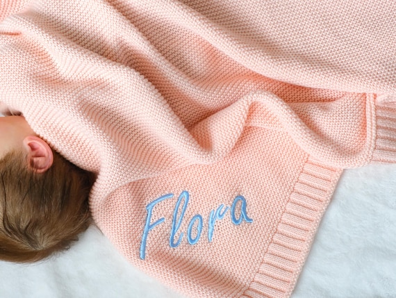 Personalized Knit Baby Blanket with Embroidery - Custom Name on Soft Cotton, Perfect Newborn Gift