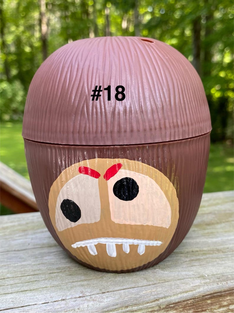 Adult Sz Hand Painted Moana Kakamora Party Cup with Straw & Lei - 16 oz Luau Favor, Moana Party Face 18