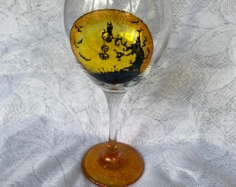 Wine Glass, Halloween Glass, Spooky Tree Moon Scene, Wine Glass Hand Painted