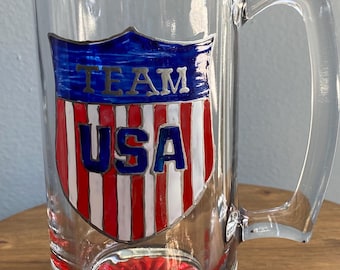 Team USA Beer Mug: Hockey Fan Gift, Large Glass