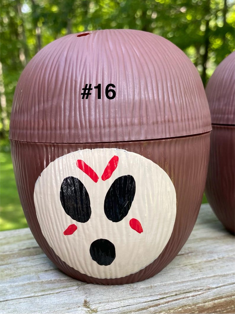 Adult Sz Hand Painted Moana Kakamora Party Cup with Straw & Lei - 16 oz Luau Favor, Moana Party Face#16