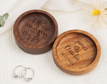 Aangepaste ronde houten ringschaal, gepersonaliseerde houten ringschaal, verlovingsringhouder, aangepaste gegraveerde sieradenschaal, huwelijkscadeau, jubileumcadeau