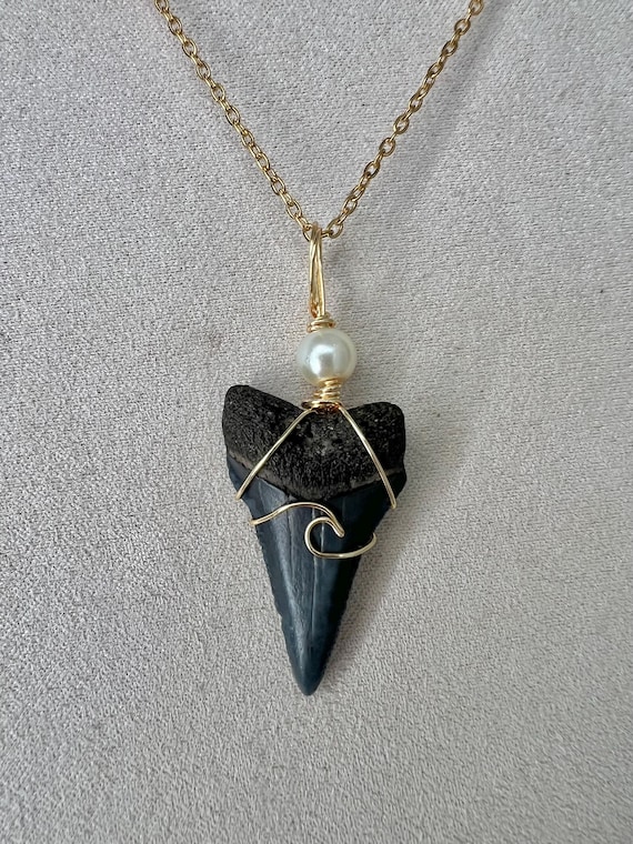 Great white “Wave” Shark tooth and pearl necklace | Ocean Jewelry | Unique + One-of-a-kind
