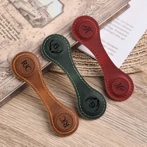 Magnetische leren bladwijzer, bladwijzer gepersonaliseerd, aangepaste leren bladwijzers, aangepaste naambladwijzers voor hem, cadeau boekenliefhebber, cadeau lezer