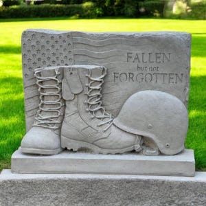 Soldier memorial statue, Stone war ornament, Yard concrete idea, Lawn soldier art, War rock sculpture, Soldier garden decor | 9 in height