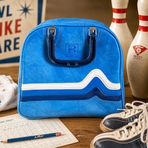Vintage Blue Leather Zip-Top Bowling Bag with Top Handles Vintage Scovill Zipper Single Bowling Ball Bag Faux Textured  main image 3