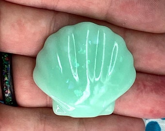 Handmade Shell Magnet Green