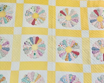 パッチワークキルト　ビンテージのドレスデンのキルト アンティークドレスデンプレートキルト：1930年代のハンドキルティング