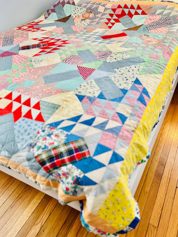 手縫いキルト　フランスアンティーク アンティークフレンチキルト - アンティークモール＆蚤の市情報サイト