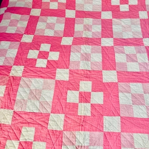 Trapunta antica Nine Patch, circa anni &#39;30-&#39;40, trapunta fatta a mano, trapuntata a mano; trapunta vintage; cottagecore