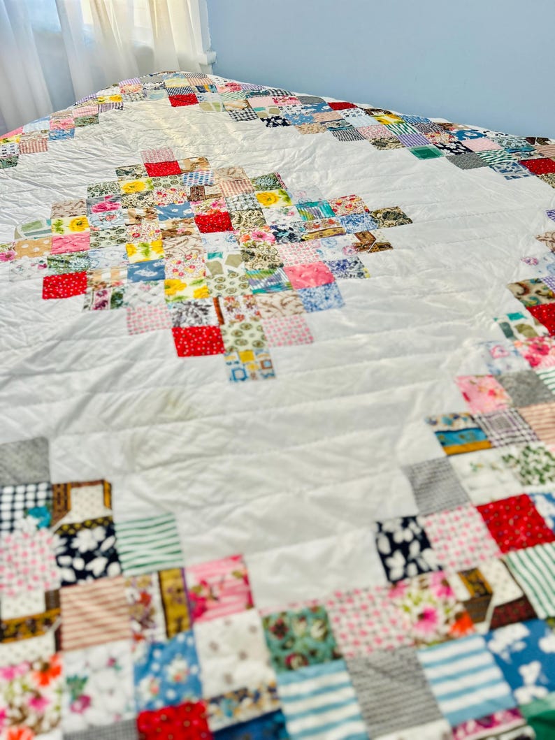 Vintage Boston Commons Quilt, Circa 1950-1960s; Hand-quilted; 73