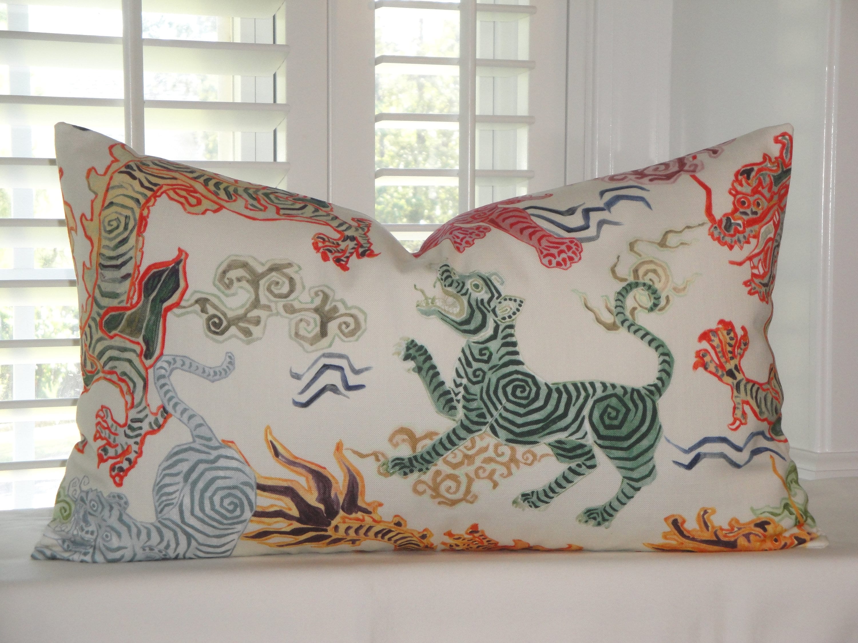 Chinoiserie Decorative Pillow Cover - 15 x 25 Dragon and Tiger accent pillow cover - Dragon Cushion - Chinoiserie style bed pillow
