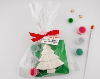 Christmas Tree Paint Kit Party Favor Bag: Includes washable paints & brush, optional  magnet for keepsake, fun kids and adults Holiday craft