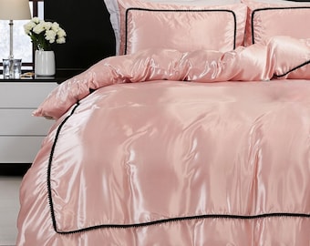 Satin Silk Pink Bed Set: Natural Bed Cover & Pillowcases