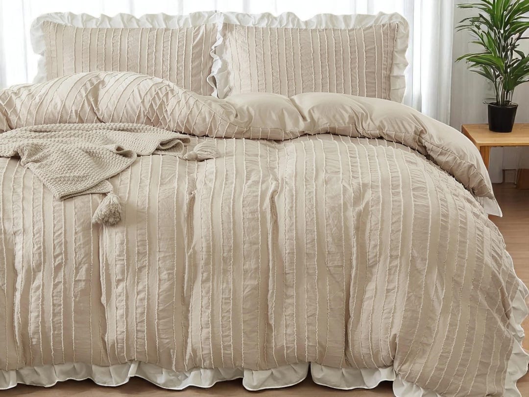 Ruffle Edges Linen Bedding Set: Bohemian Striped Duvet Cover - Etsy