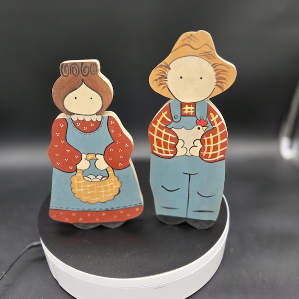 Vintage Wooden Folk Art Couple | Country Farmhouse Decor | Hand-Painted Rustic Figurines