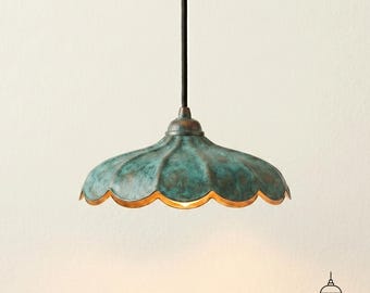 Handgemaakte geschulpte verdigris koperen hanglampو vintage geoxideerde groene hanglampو rustiek patina plafondlamp