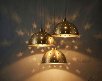 Hanglamp BH met geometrische uitsparingen, messing hanglamp, messing ster uitgesneden hanglamp, Marokkaanse hangende hanglamp.