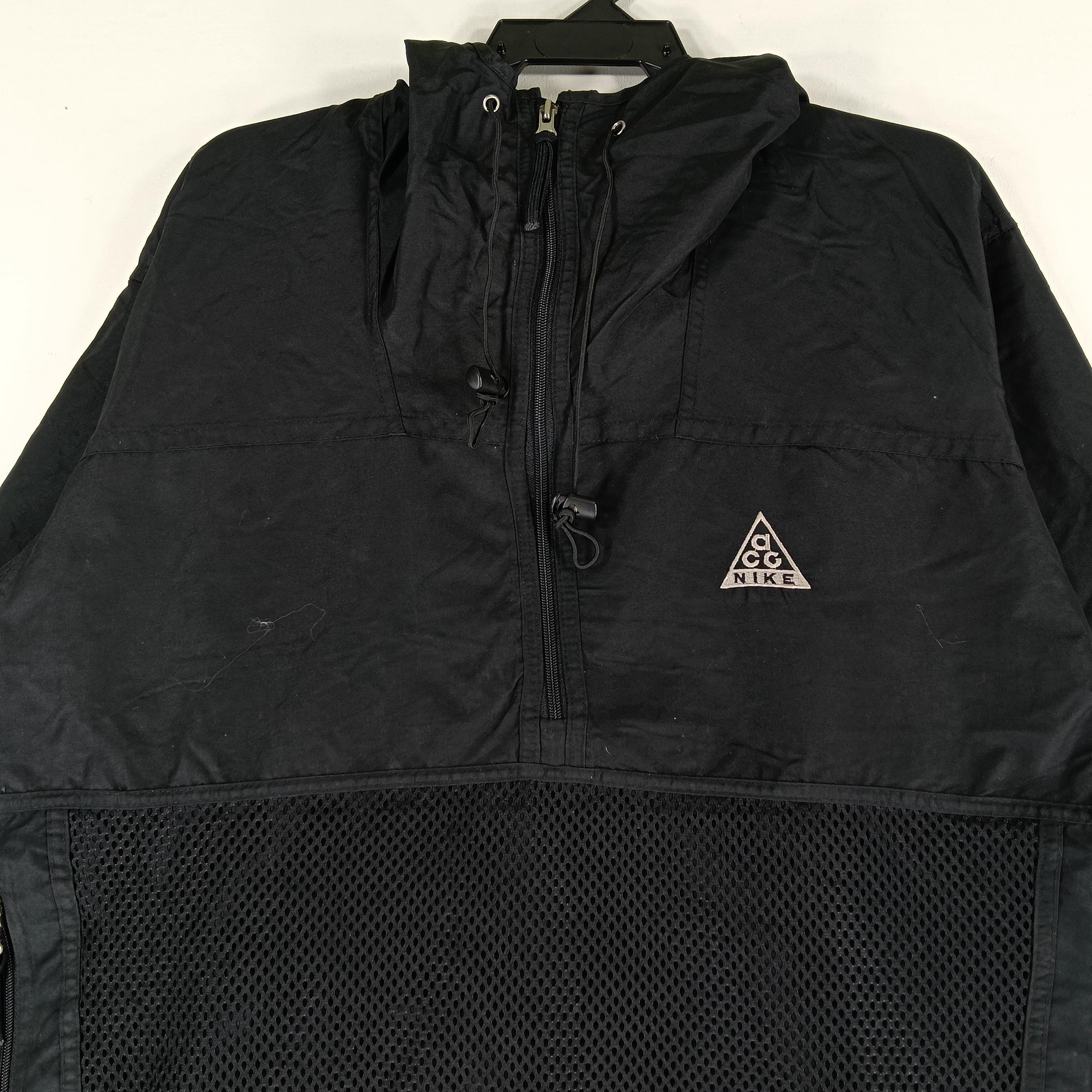 Vintage 90's Nike ACG Black Small Jacket Windbreaker Nike ACG
