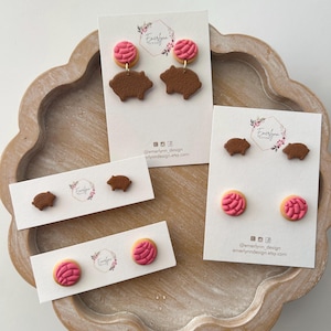 Sweet Bread concha earrings, studs