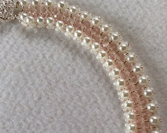 Pearl necklace with peachy pink Swarovski crystals, wedding necklace, bridesmaids gift, with Sterling silver