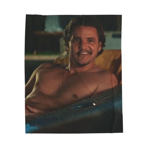 Pedro Pascal Velveteen Plush Blanket - Snuggly Soft Warm Blanket for Fans, Gift for Pedro Pascal Lover, Cozy Throw, Movie Night Essential,