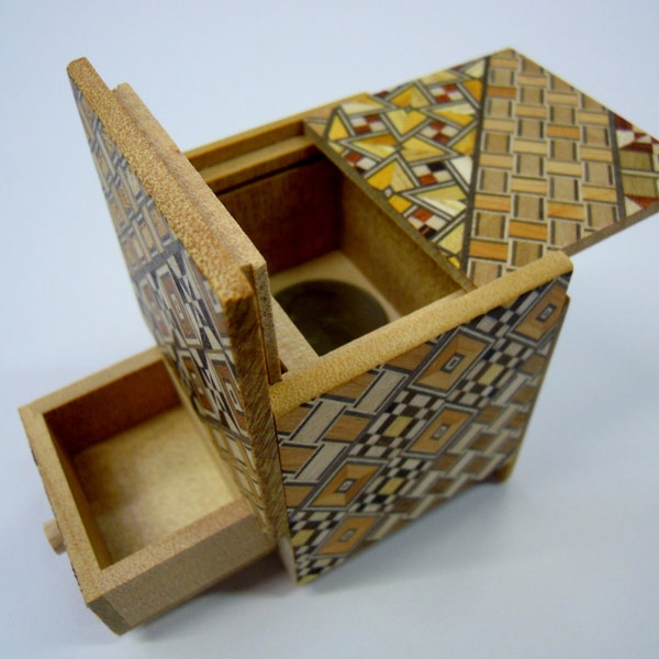 Drawer 4 steps Yosegi 2 sun cube (2.2inch/54mm) Japanese Puzzle box (Himitsu-bako)