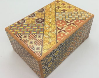 36 steps Yosegi 5 sun (150mm/6.0inch) Japanese Puzzle box (Himitsu-bako)