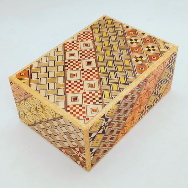 27 stappen Traditionele Yosegi 4 zon (4,5 inch/115 mm) Japanse puzzeldoos (Himitsu-bako)