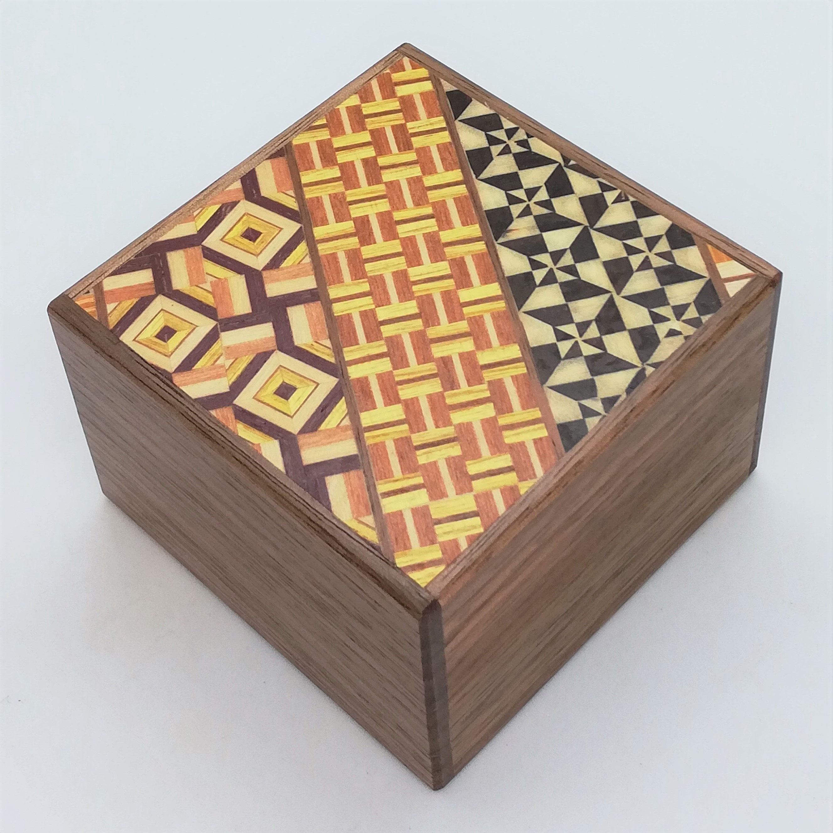 Square 12 Steps UK Mensa Japanese Puzzle Wooden Magic Box Trick Cube 